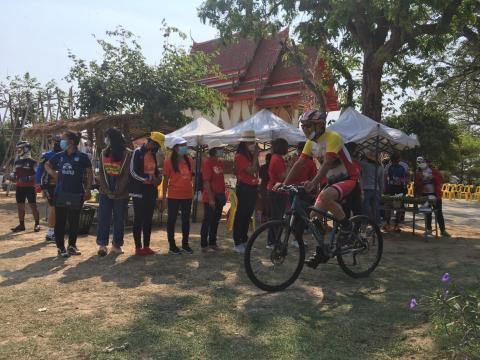 กราบสักการะ " หลวงพ่อใหญ่ดงแสนตอ วัดโนนสูงทุ่งสว่าง "