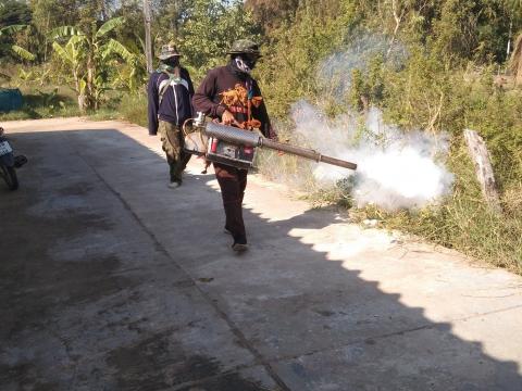 11 ธันวาคม 2566 ออกฉีดพ่นสารเคมีกำจัดยุงลาย