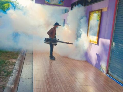 11 ธันวาคม 2566 ออกฉีดพ่นสารเคมีกำจัดยุงลาย