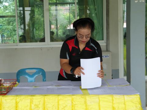 โครงการดวงตาสดใส ใส่ใจด้วยการมองเห็นด้วยแว่นตา