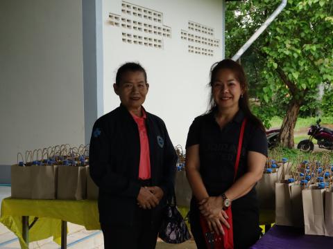 โครงการดวงตาสดใส ใส่ใจด้วยการมองเห็นด้วยแว่นตา