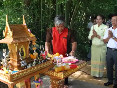 โครงการทำบุญอาคารองค์การบริหารส่วนตำบลทุ่งวัง
