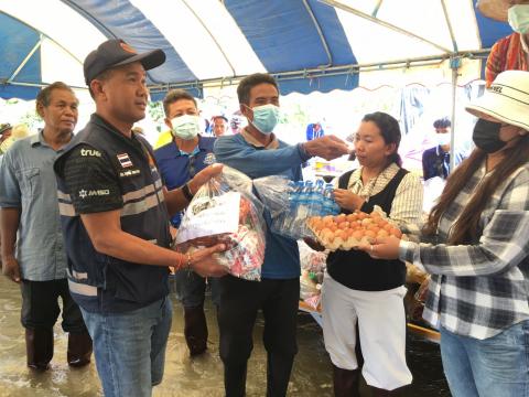 ตุลาคม 2565 องค์การบริหารส่วนตำบลทุ่งวัง ลงพื้นที่ช่วยน้ำท่วม