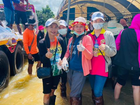 ตุลาคม 2565 องค์การบริหารส่วนตำบลทุ่งวัง ลงพื้นที่ช่วยน้ำท่วม