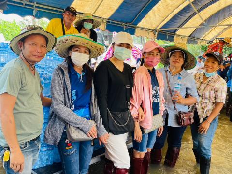 ตุลาคม 2565 องค์การบริหารส่วนตำบลทุ่งวัง ลงพื้นที่ช่วยน้ำท่วม