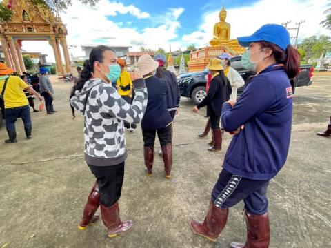 ตุลาคม 2565 องค์การบริหารส่วนตำบลทุ่งวัง ลงพื้นที่ช่วยน้ำท่วม