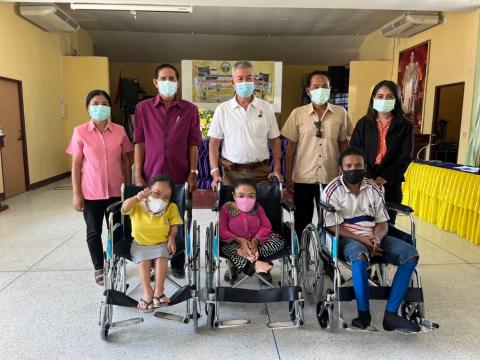 25 ตุลาคม 2565 รับมอบรถวิลแชร์ จากสมาคมคนพิการทางการเคลื่อนไหว