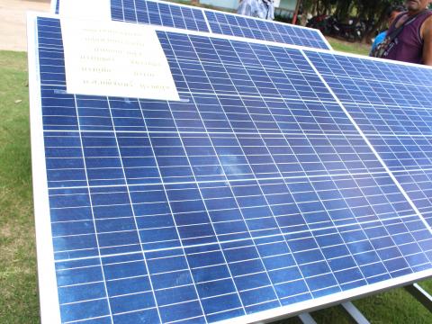 28 พฤศจิกายน 2565 รับมอบรถเข็นพลังงานแสงอาทิตย์