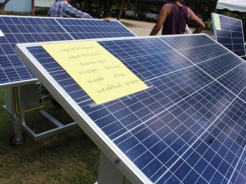 28 พฤศจิกายน 2565 รับมอบรถเข็นพลังงานแสงอาทิตย์