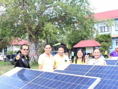 28 พฤศจิกายน 2565 รับมอบรถเข็นพลังงานแสงอาทิตย์