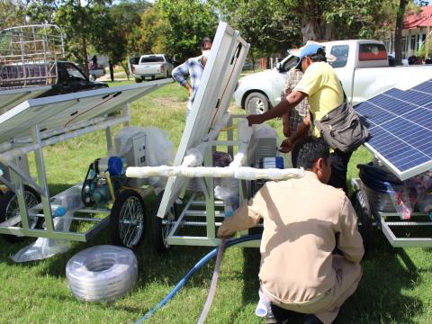 28 พฤศจิกายน 2565 รับมอบรถเข็นพลังงานแสงอาทิตย์