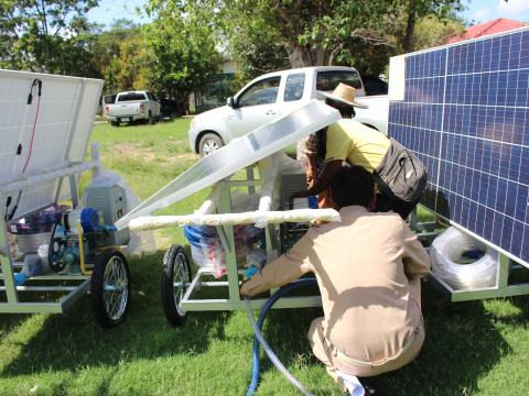 28 พฤศจิกายน 2565 รับมอบรถเข็นพลังงานแสงอาทิตย์