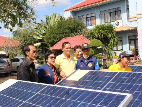 28 พฤศจิกายน 2565 รับมอบรถเข็นพลังงานแสงอาทิตย์