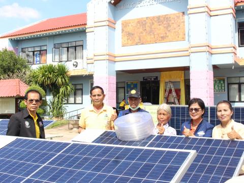 28 พฤศจิกายน 2565 รับมอบรถเข็นพลังงานแสงอาทิตย์