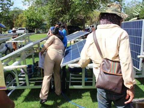 28 พฤศจิกายน 2565 รับมอบรถเข็นพลังงานแสงอาทิตย์