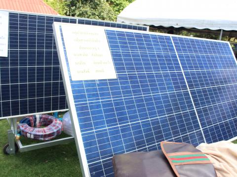 28 พฤศจิกายน 2565 รับมอบรถเข็นพลังงานแสงอาทิตย์