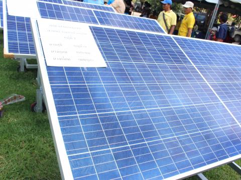 28 พฤศจิกายน 2565 รับมอบรถเข็นพลังงานแสงอาทิตย์