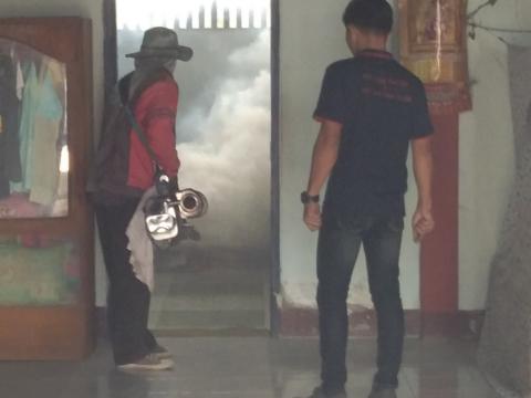 19 ธันวาคม 2565 ฉีดพ่นหมอกควันกำจัดยุงลาย