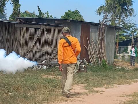 19 ธันวาคม 2565 ฉีดพ่นหมอกควันกำจัดยุงลาย