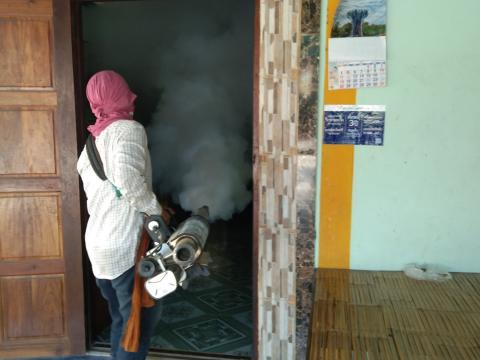 19 ธันวาคม 2565 ฉีดพ่นหมอกควันกำจัดยุงลาย