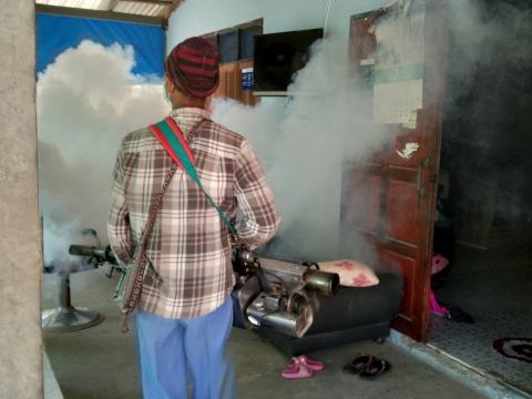 19 ธันวาคม 2565 ฉีดพ่นหมอกควันกำจัดยุงลาย