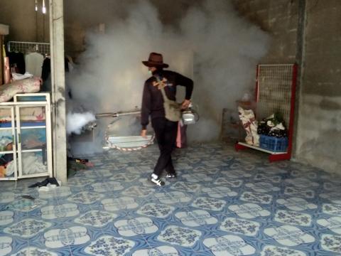 19 ธันวาคม 2565 ฉีดพ่นหมอกควันกำจัดยุงลาย