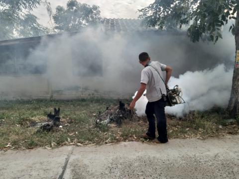19 ธันวาคม 2565 ฉีดพ่นหมอกควันกำจัดยุงลาย