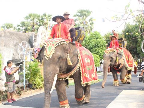 12 เมษายน 2566 พิธีบวงสรวงหลวงพ่อใหญ่ดงแสนตอ