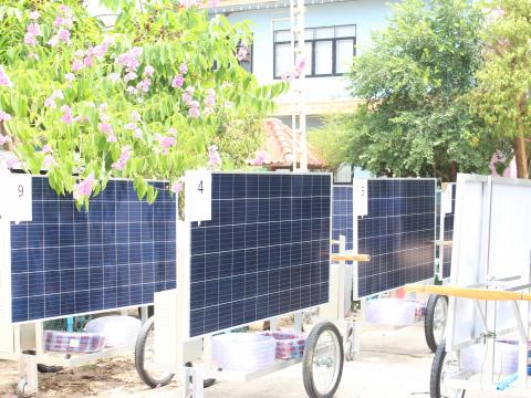 28 เมษายน 2566 ส่งมอบรถเข็นพลังงานแสงอาทิตย์